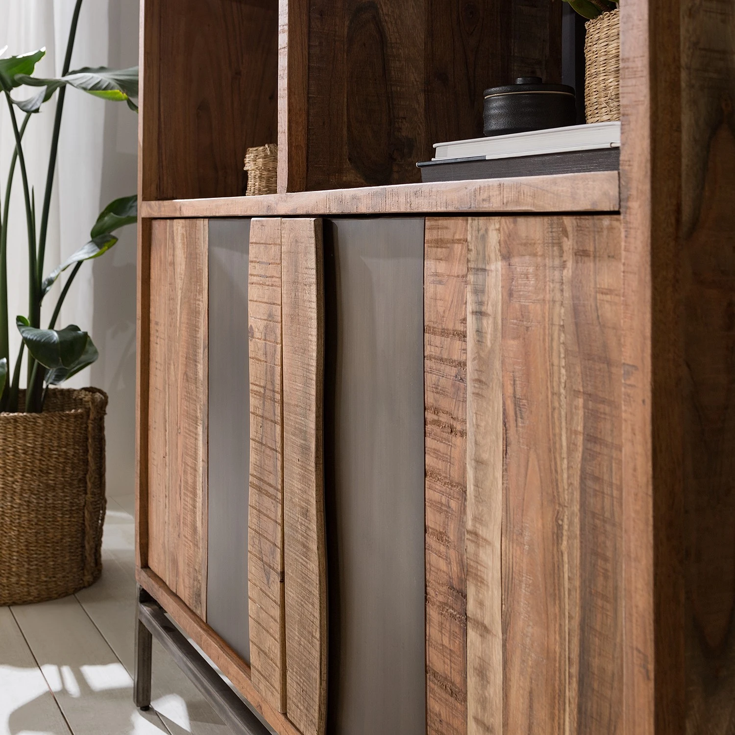 Ars manufacti Armoire de bureau Domme - Acacia massif / Fer - Acacia / Anthracite – Image 3